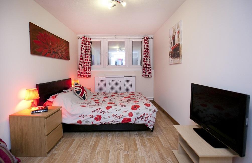 Victoria Centre Apartments In The Victoria Centre Shopping Centre - Nottingham City Centre - 24 Hour Access - Most Central Location, Kitchen - Sunday Check-Out 1Pm - Opposite Hilton By Restaurants & Shops - Outdoor Parking Cars Or Vans Five Pounds A Exterior foto