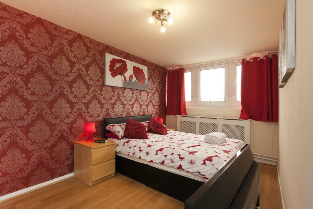 Victoria Centre Apartments In The Victoria Centre Shopping Centre - Nottingham City Centre - 24 Hour Access - Most Central Location, Kitchen - Sunday Check-Out 1Pm - Opposite Hilton By Restaurants & Shops - Outdoor Parking Cars Or Vans Five Pounds A Exterior foto